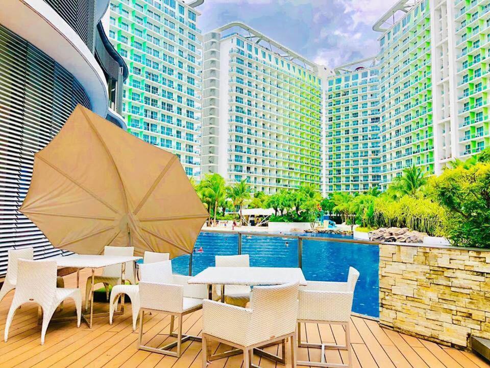 Azure C2 Balcony Wifi Near Mall Airport Multiple Units Paranaque City Eksteriør billede