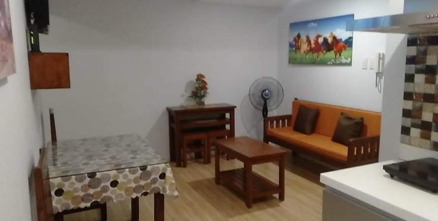 Azure C2 Balcony Wifi Near Mall Airport Multiple Units Paranaque City Eksteriør billede